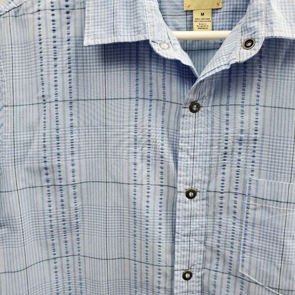 G.H. Bass and Co Button Down Shirt Blue Size Medium - Picture 6 of 7